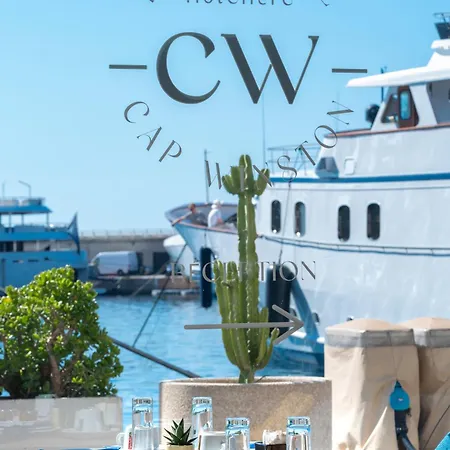 Cap Winston 4*