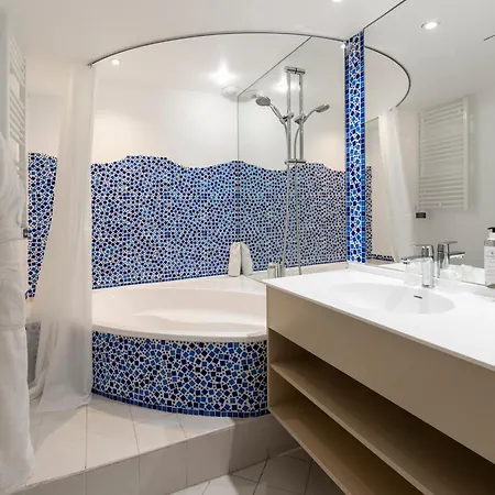 Cap Winston 4* カップダイユ