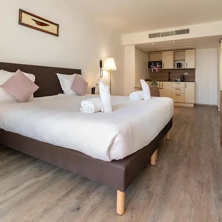 アパートホテル Cap Winston