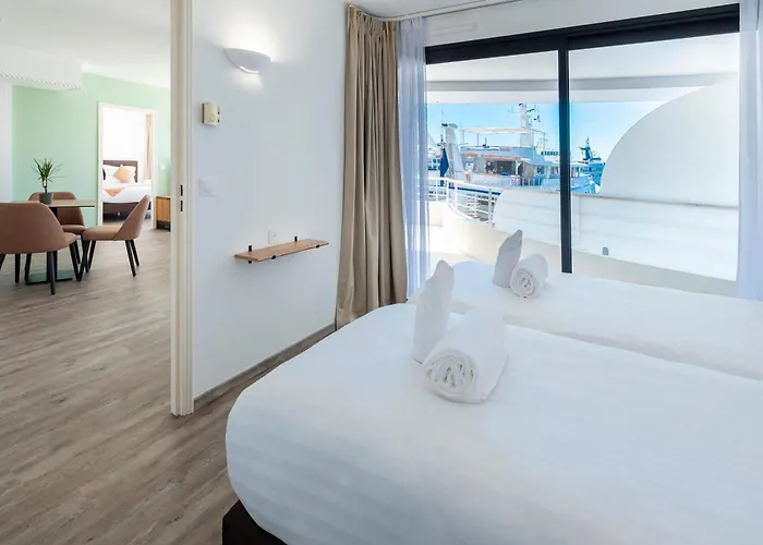 Hotel apartamentowy Cap Winston 4*