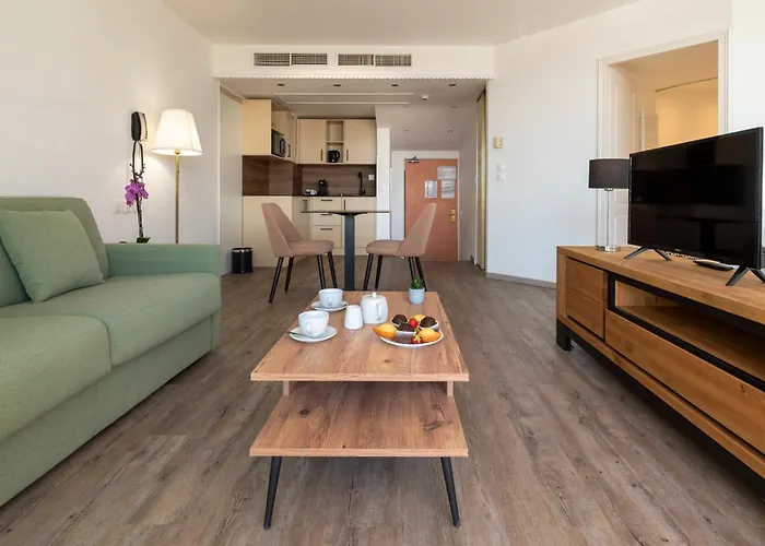 Hotel apartamentowy Cap Winston