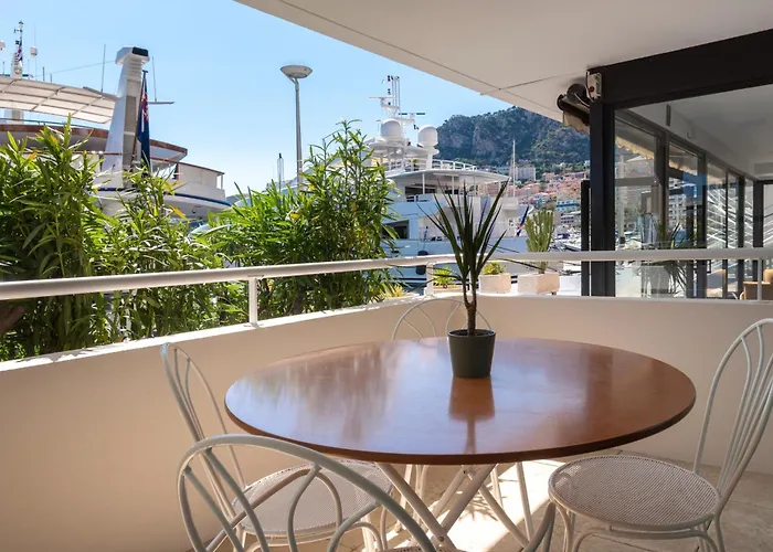 Hotel apartamentowy Cap Winston